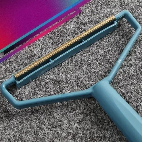 Kompakt szőr- és szöszeltávolító ruhákról - színkeverék