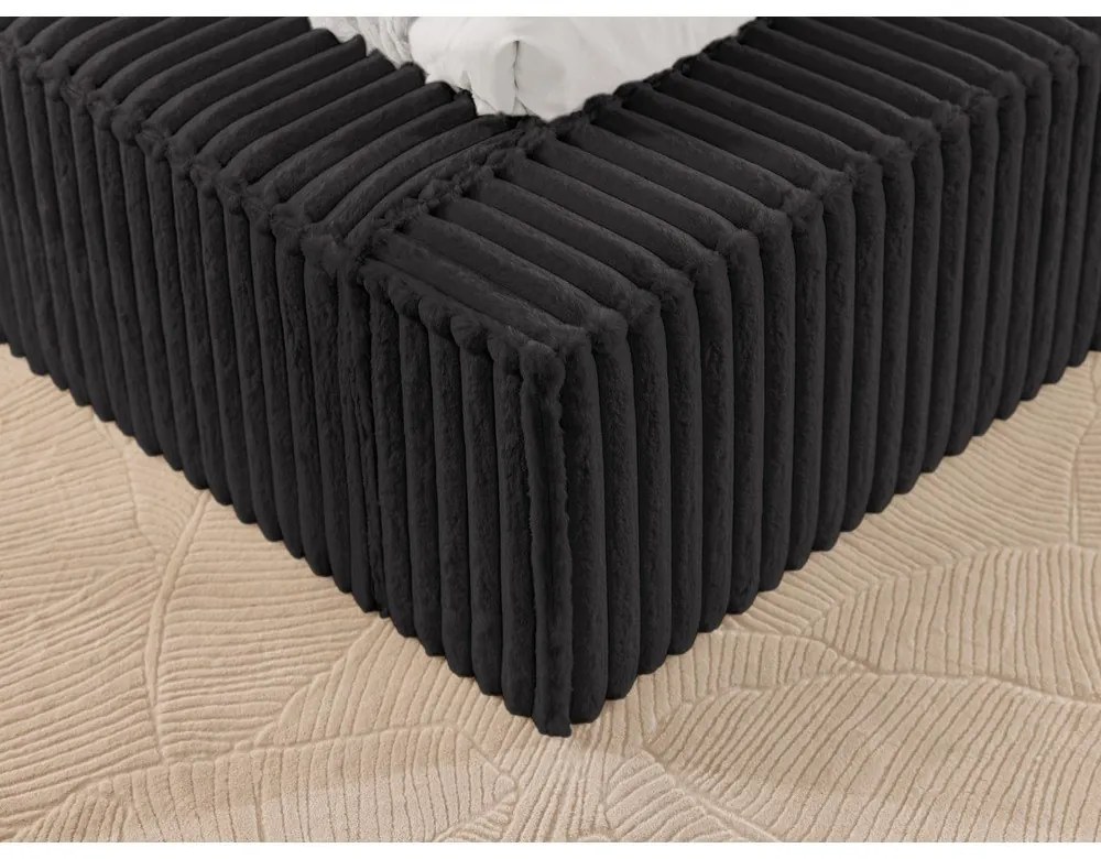 Fekete kárpitozott ágyneműtartós franciaágy ágyráccsal 200x200 cm Cloe – Ropez