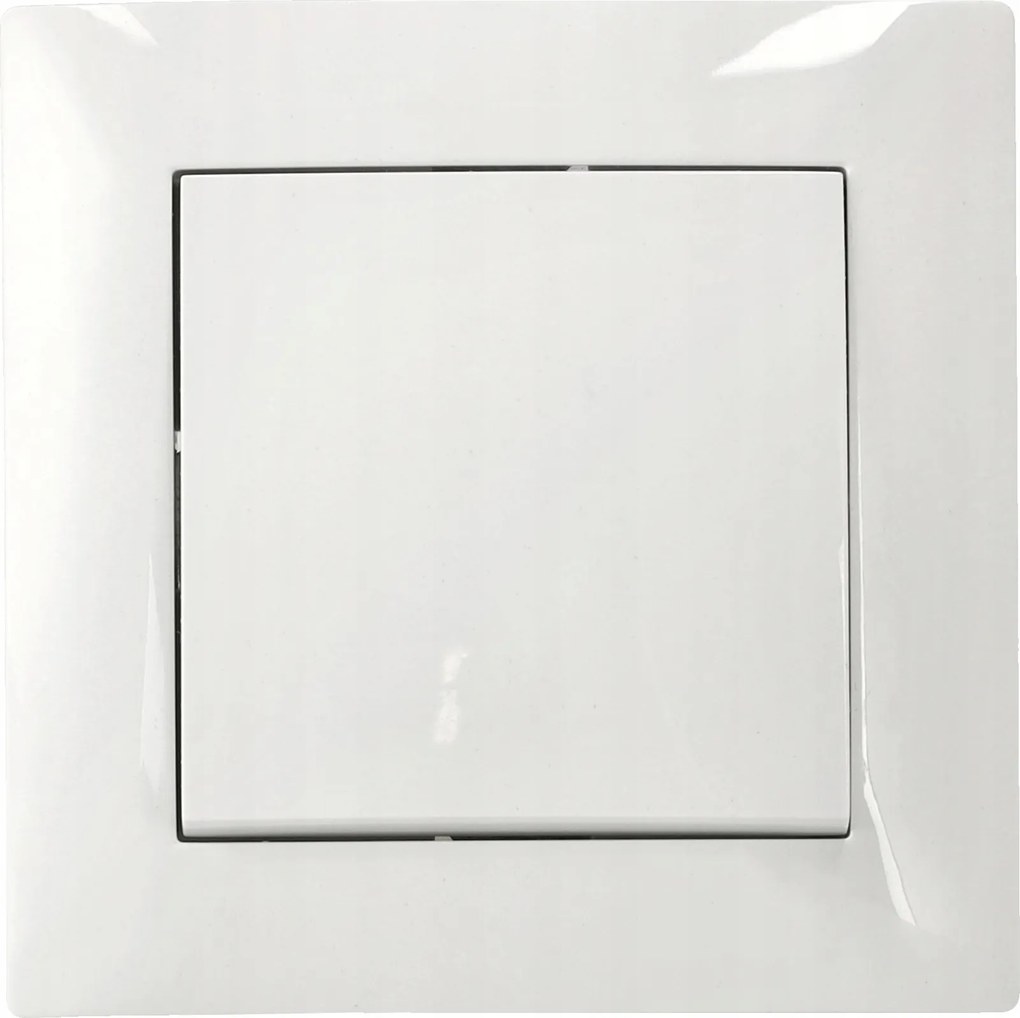 Egypólusú Fali Kapcsoló, Fehér, 230V 10A, 60mm-es Dobozba Szerelhető