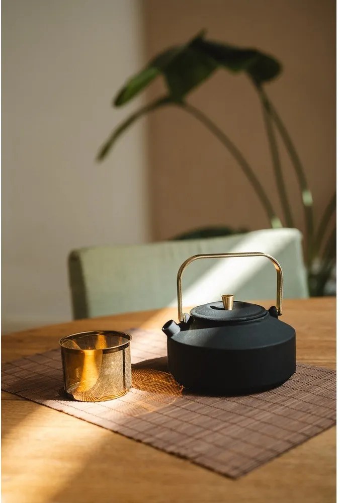 Fekete öntöttvas teáskanna szűrővel 1 l Shangdong – Bredemeijer