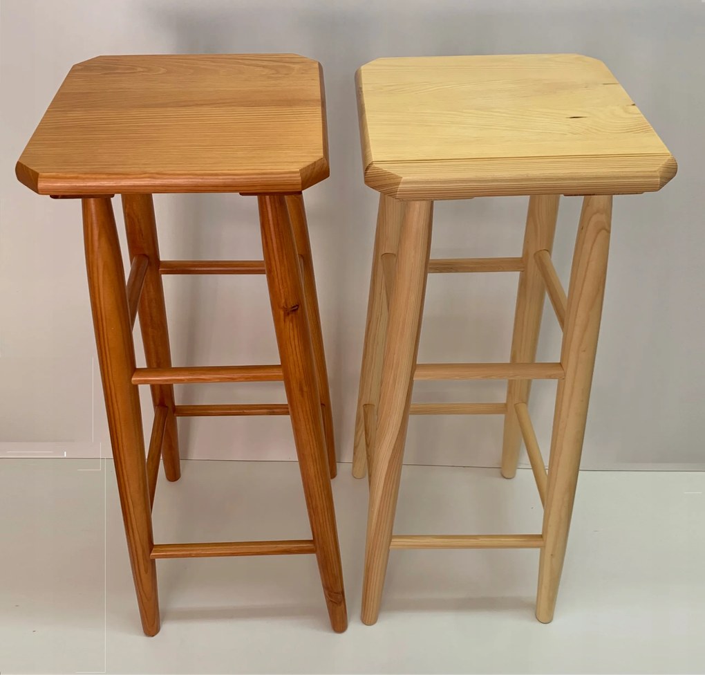 Tömör fenyő szék 80cm Négyzet lakkozott/éger Lengyel gyártó