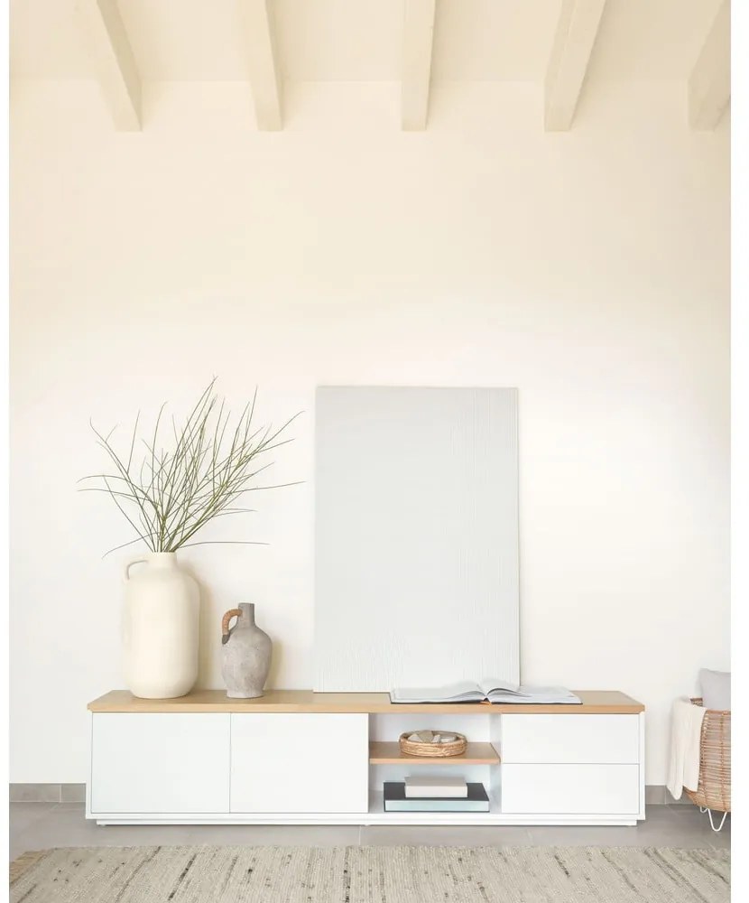 Fehér TV-állvány 200x44 cm Abilen – Kave Home