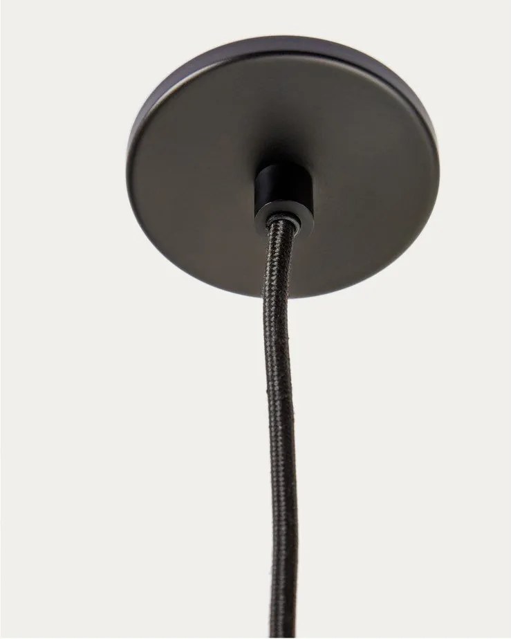 Fekete függőlámpa fém búrával Nuvira – Kave Home