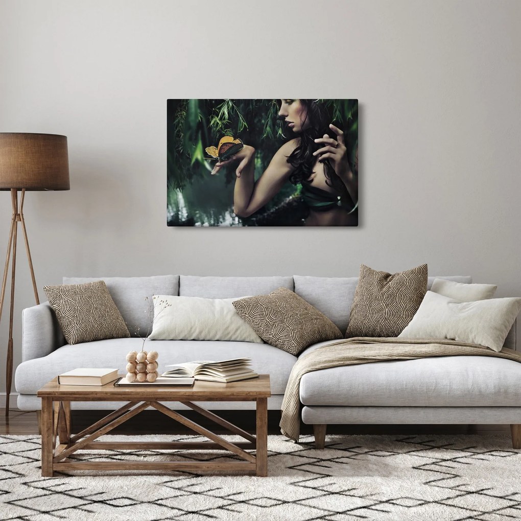 Egy bájos nő képe pillangóval (90x60 cm)