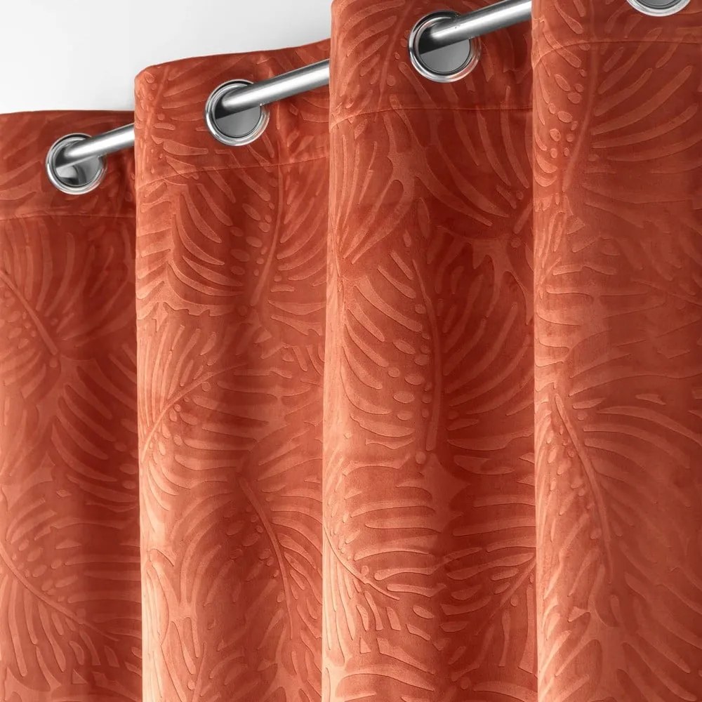 Téglavörös bársony függöny 140x240 cm Analia – douceur d'intérieur