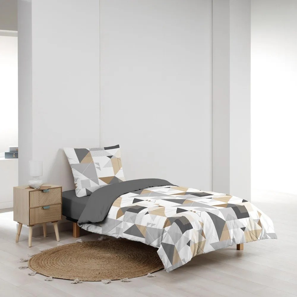 Fehér-szürke kétszemélyes hosszabbított mikroszálas ágyneműhuzat 240x220 cm Trigone – douceur d'intérieur