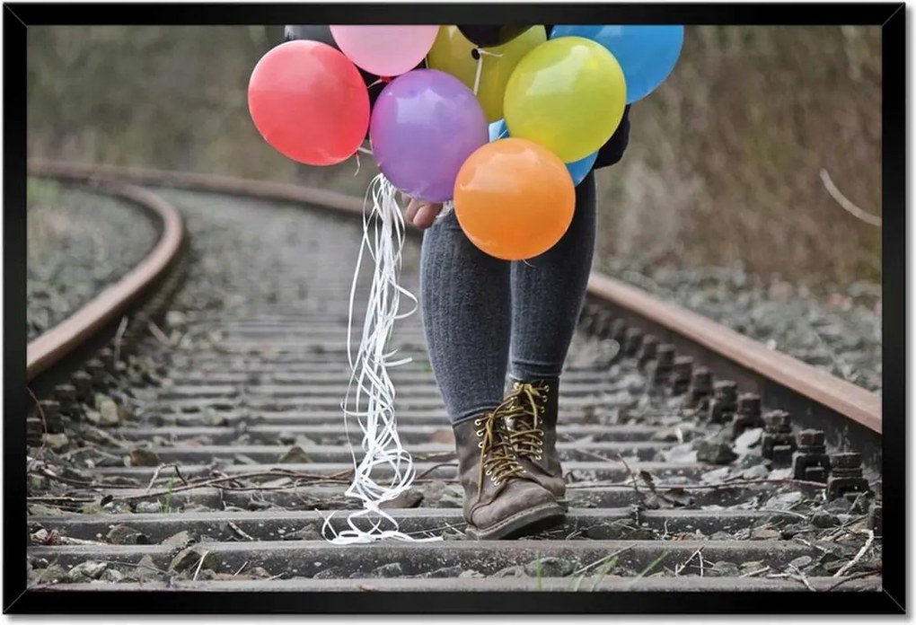 Poszterek keretben 60x40 Séta lufikkal