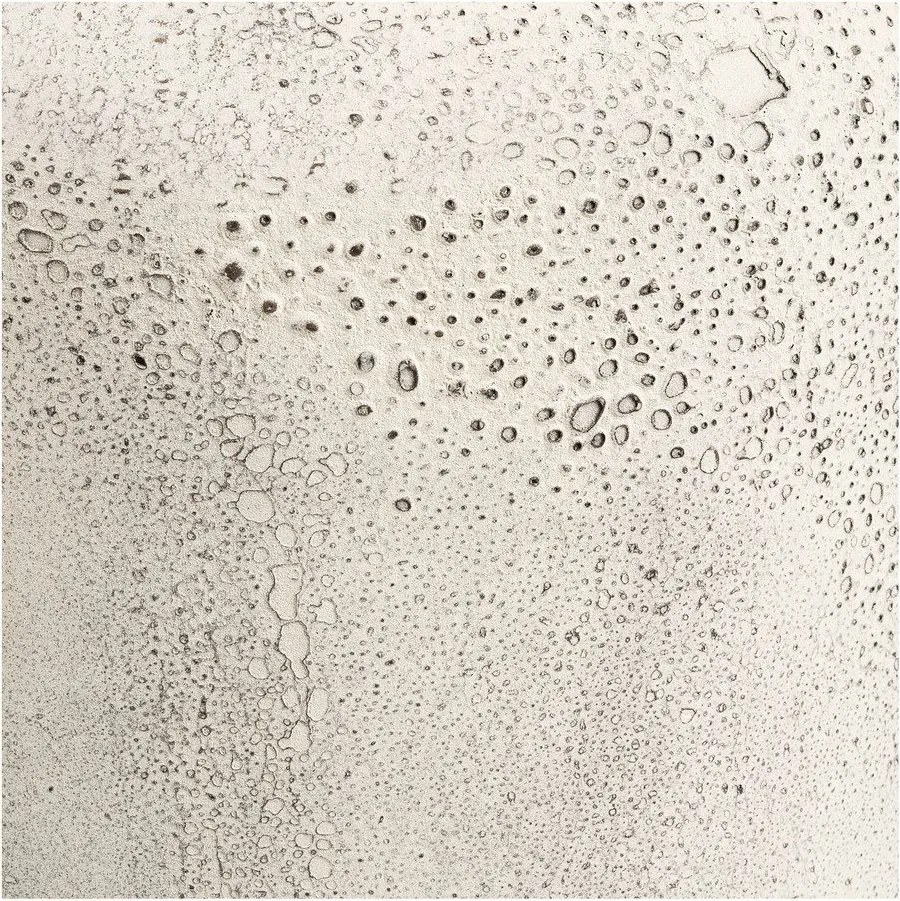 Krémszínű fém magas váza (magasság 78,5 cm) Hou – House Nordic