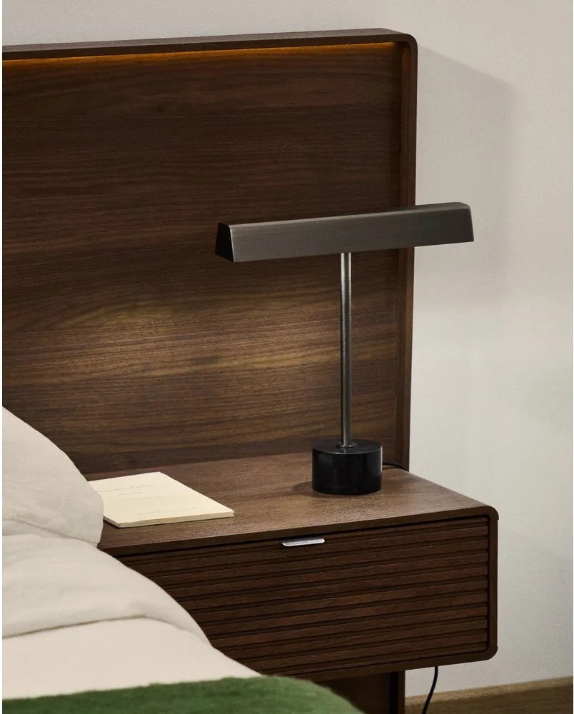 Fekete fém asztali lámpa (magasság 32,5 cm) Lynor – Kave Home