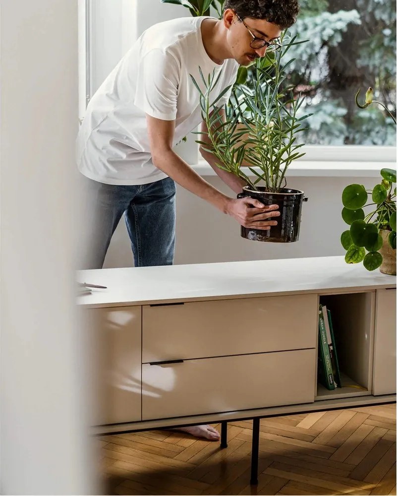 Szürkésbézs TV-állvány 189x61x42 cm Mod – noo.ma