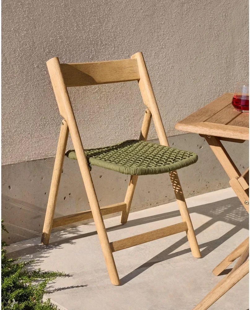 Zöld-natúr színű tömörfa kerti szék Dandara – Kave Home