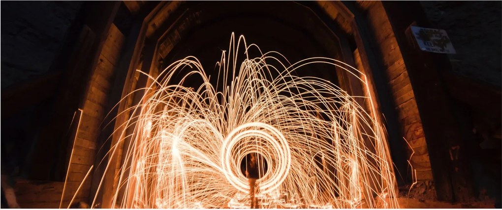 Kép - Fényes show a síneken (120x50 cm)