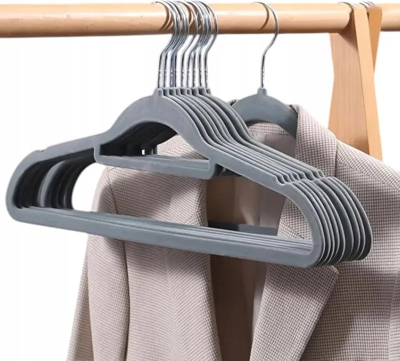 Ruhaakasztók Prémium Velúr Bársony Védő Szürke Velúr 20 Db