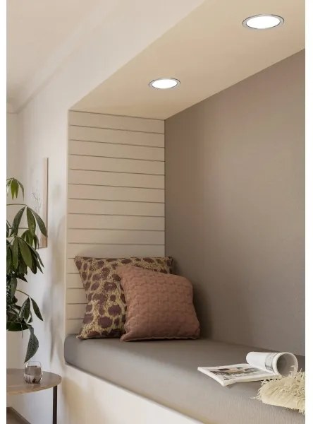 Eglo 99209 - LED fürdőszobai süllyesztett mennyezeti lámpatest FUEVA 5 LED/10,5W/230V IP44