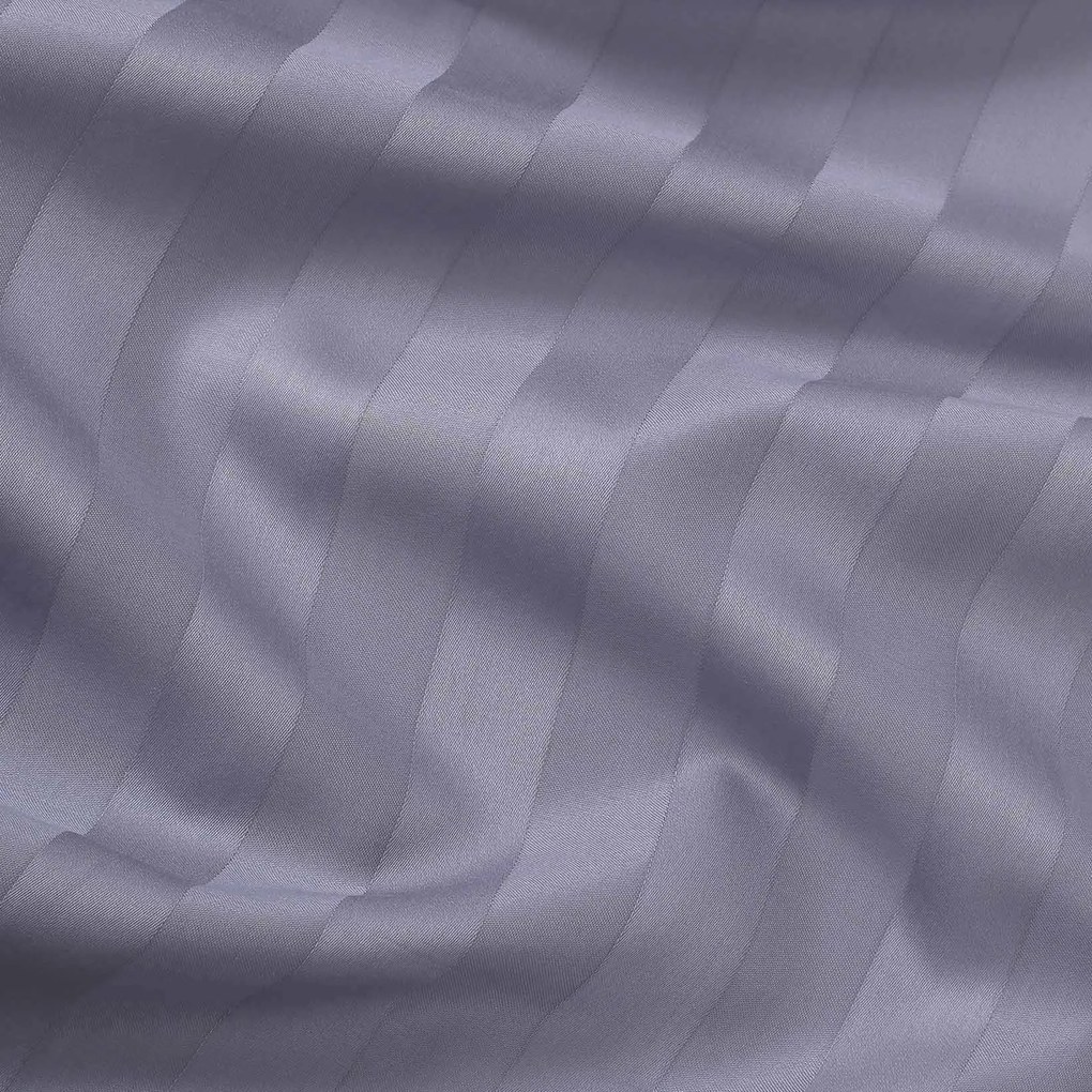 Goldea körgumis damaszt lepedő - sötétszürke csíkos 140 x 200 cm