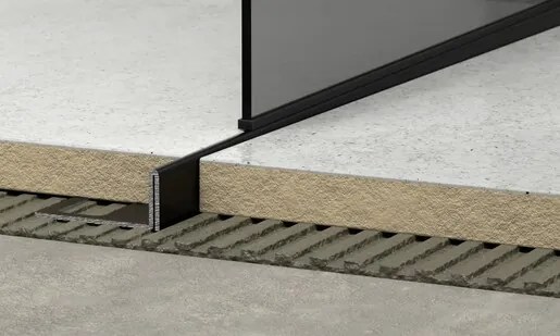 Havos bal profil fekete, komaxit rozsdamentes acél, hossz 150 cm, élmagasság 10 mm, SPNRZK10150LC