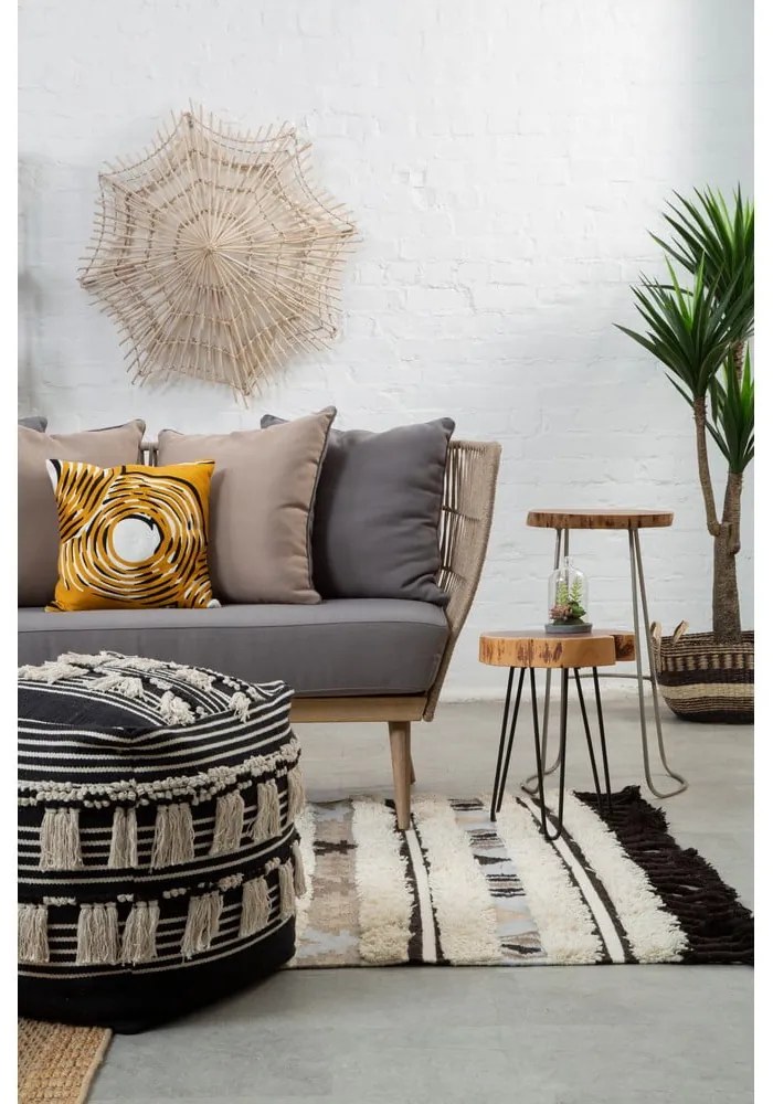 Tárolóasztal akácfa asztallappal 46x48 cm Nandri – Premier Housewares