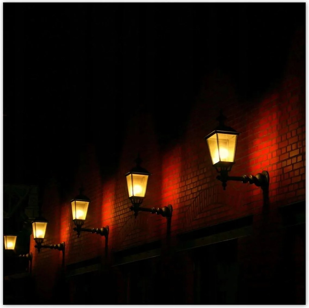 Poszterek 100x100 Fali lámpák