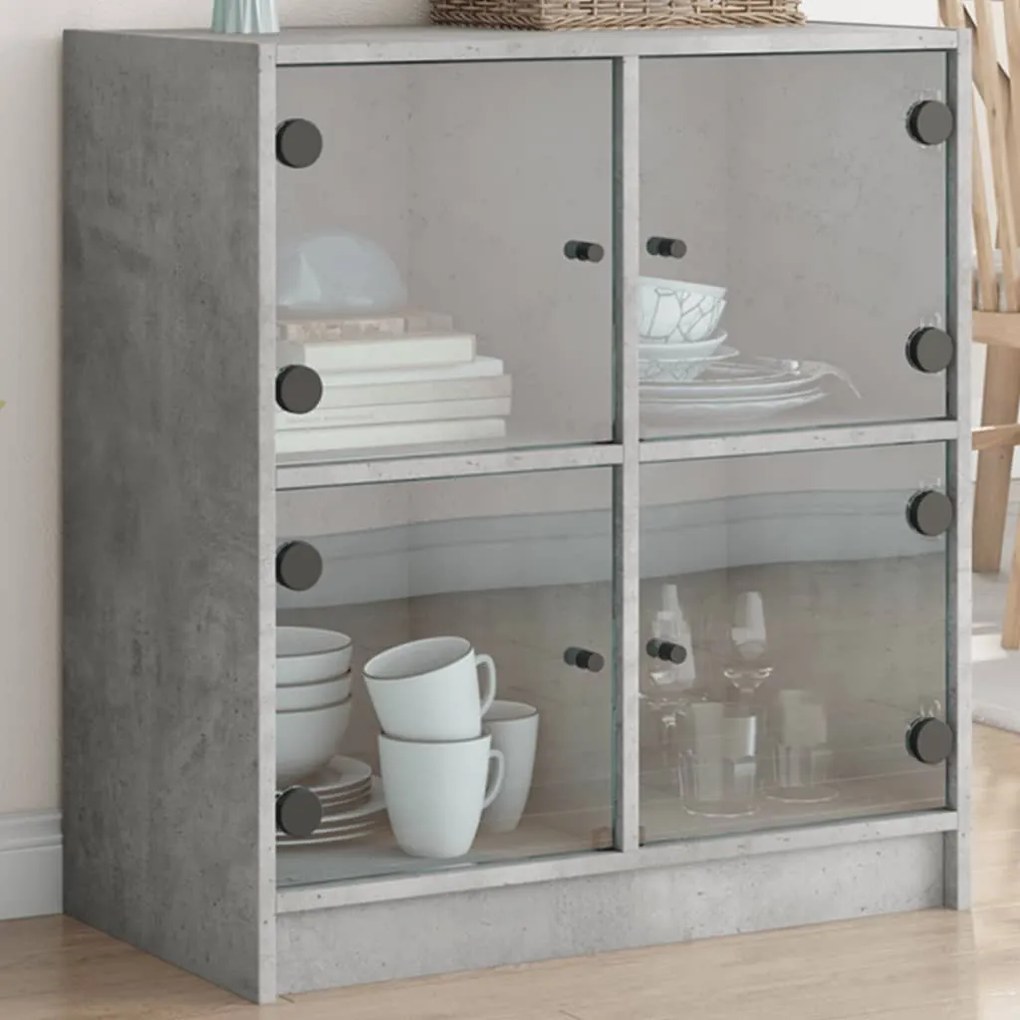 betonszürke kisszekrény üvegajtókkal 68 x 37 x 75,5 cm