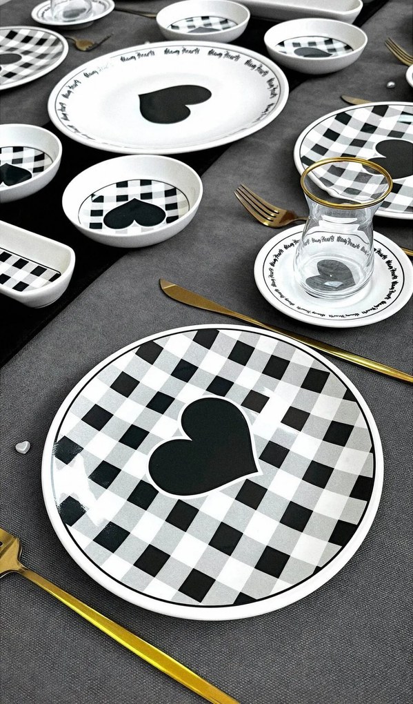 Love 21 - White, Black