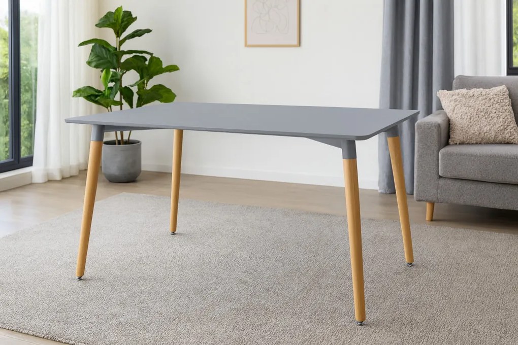 Ender 4 személyes balkon szett Herkules székekkel N