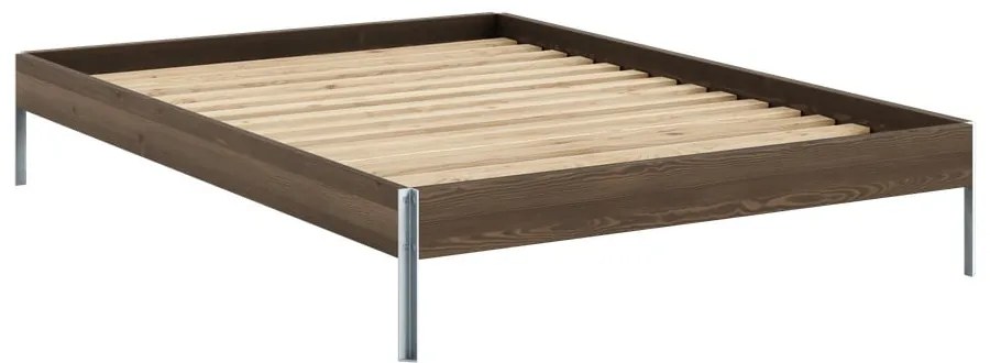 Barna borovi fenyő franciaágy ágyráccsal 140x200 cm Core – Karup Design