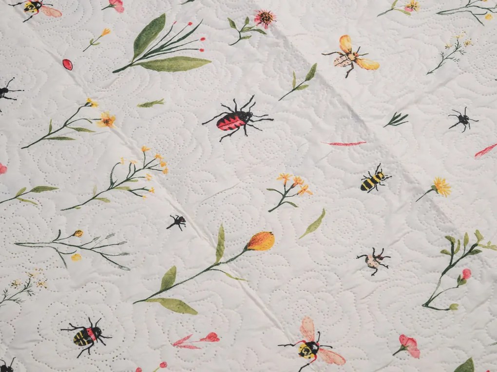 Ágytakaró INSECTA, krém色 Méret: 200 x 240 cm