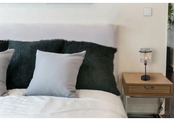 Globo 15698T - Asztali lámpa GORLEY 1xE14/40W/230V átm. 15 cm fekete