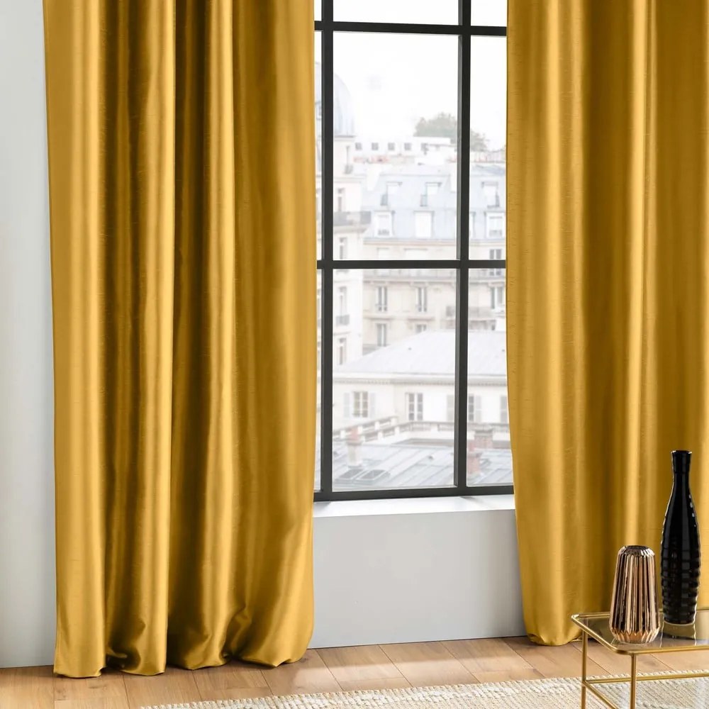 Sárga mikroszatén függöny 140x240 cm Shana – douceur d'intérieur
