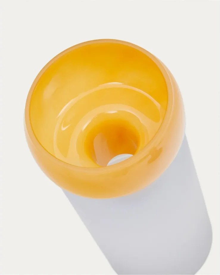 Sárga üveg váza (magasság 30,5 cm) Kelse – Kave Home