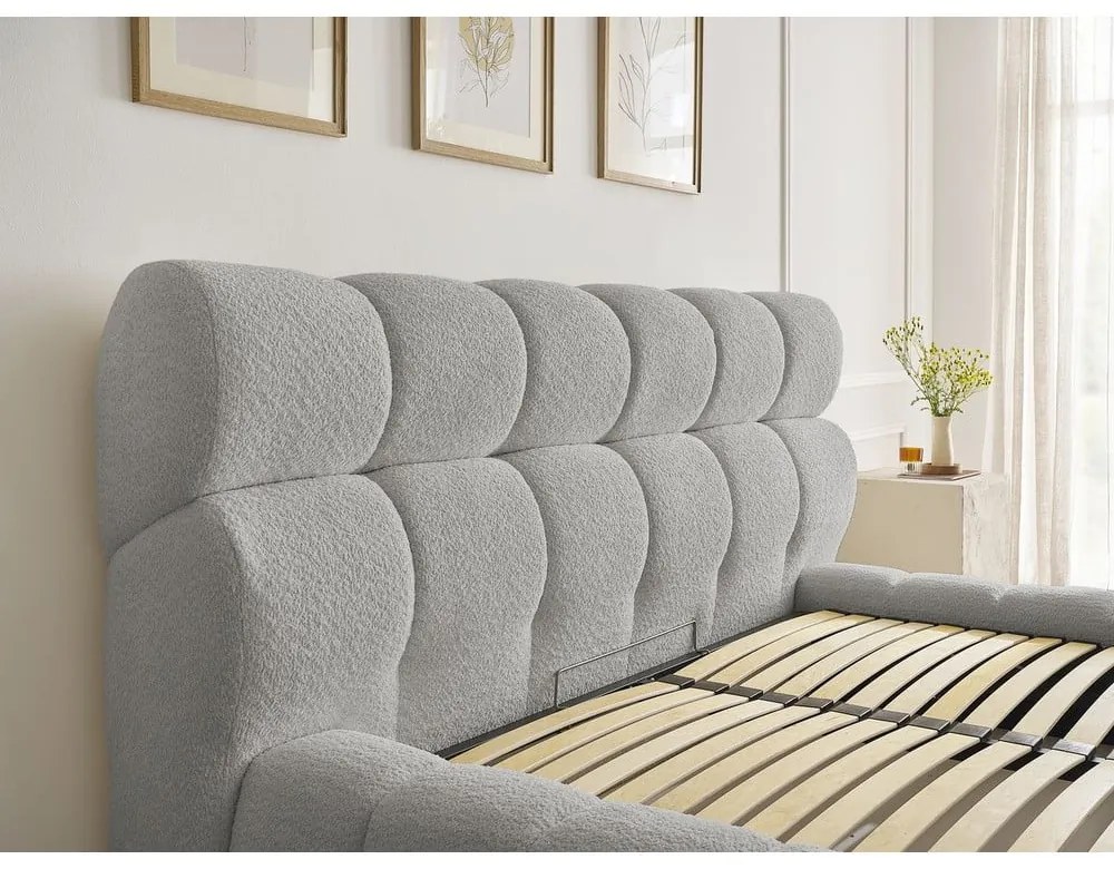 Világosszürke kárpitozott ágyneműtartós franciaágy ágyráccsal 160x200 cm Mont Blanc – Bobochic Paris