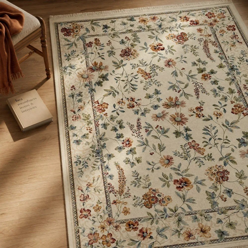 Krémszínű viszkóz szőnyeg 135x195 cm Oriental Flowers – Nouristan
