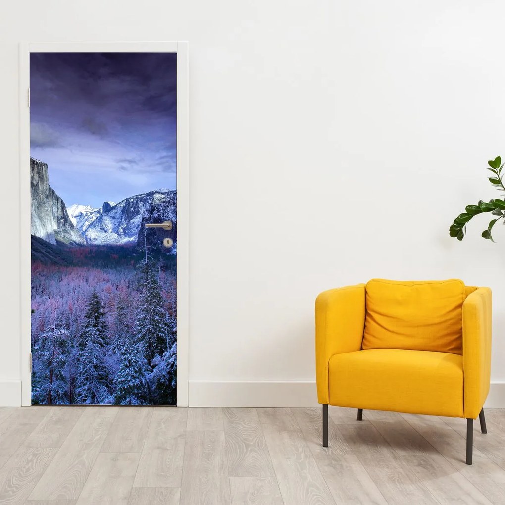 Fotótapéta ajtóra - Téli hegyi táj (95x205cm)