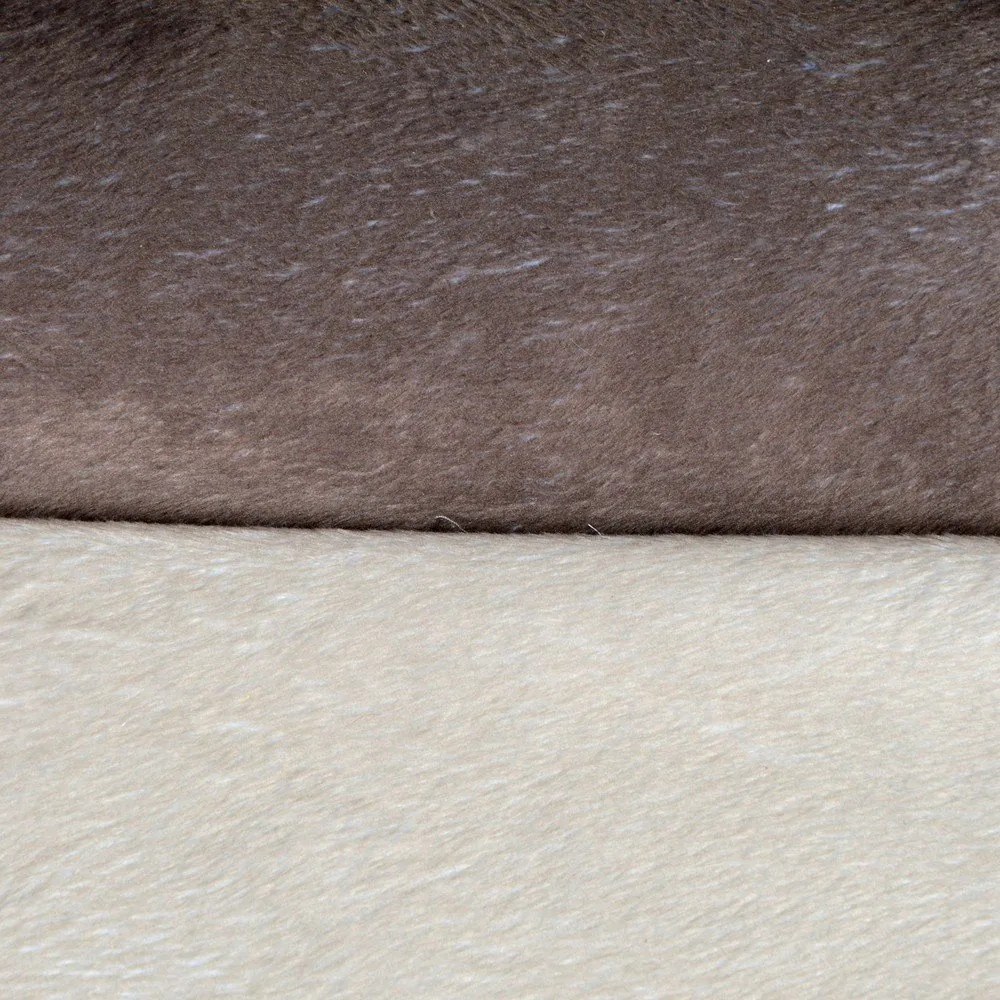 Bézs velúr fekhely kutyáknak 87x55 cm Flakes – Love Story