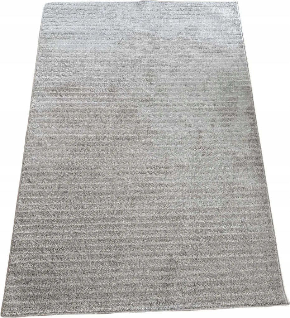 Modern plüss szőnyeg 160x230cm rövid puha sörtékkel,bézs szín