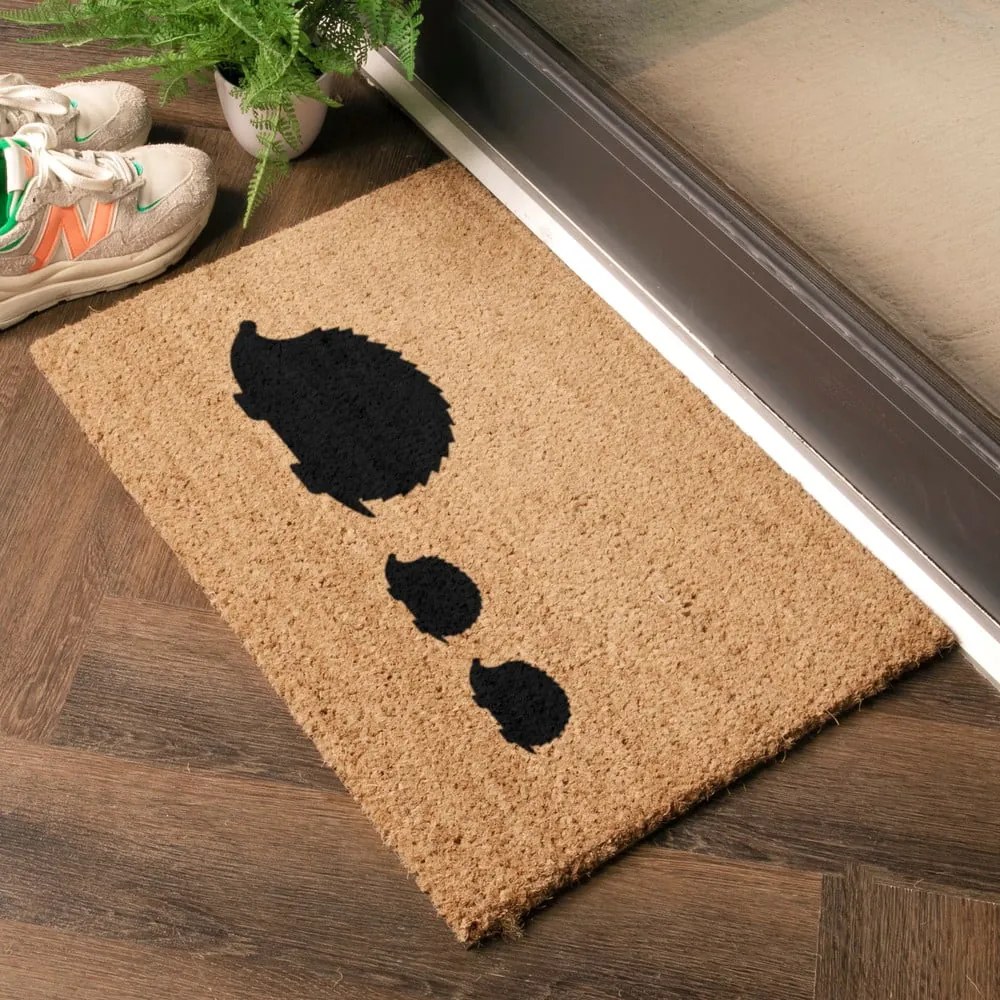 Kókuszrost lábtörlő 40x60 cm Hedgehog Family – Artsy Doormats
