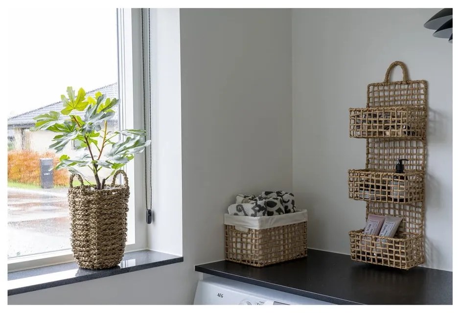 Natúr színű többszintes fém fali polc 25 cm Sines – House Nordic