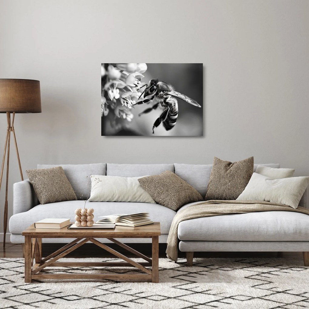 Üveg kép - A méh részlete (70x50 cm)