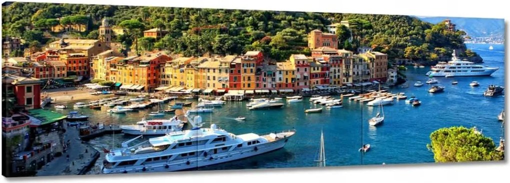 Képek 150x50 Gyönyörű jachtok Liguria kikötőjében