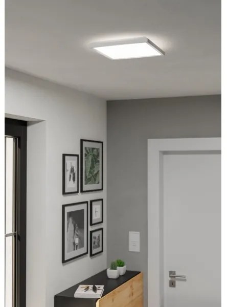 Eglo 901449 - LED fürdőszobai mennyezeti lámpa ROVITO 13,4W/230V 29x29cm IP44 fe