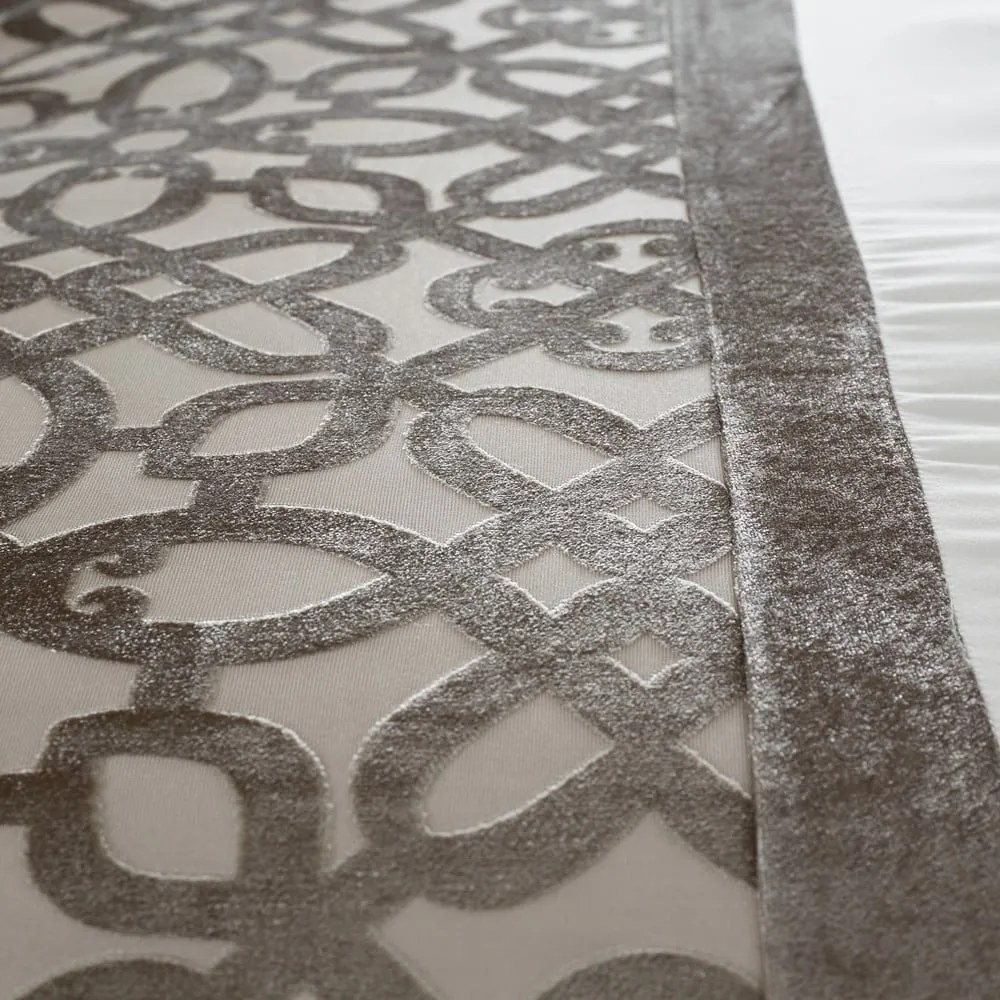 Bézs-krémszínű kétszemélyes bársony ágyneműhuzat 200x200 cm Lattice Cut – Catherine Lansfield