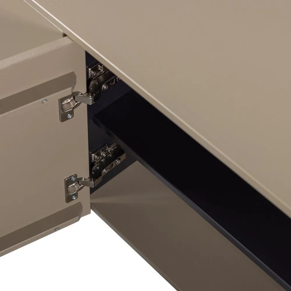 Szürkésbarna borovi fenyő TV-állvány 154x56x44 cm Gunnar – WOOOD