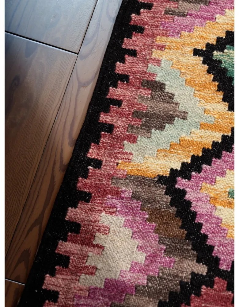 Kétoldalas kézi szövésű gyapjú szőnyeg 200x290 cm Kamal Zara – Nouristan