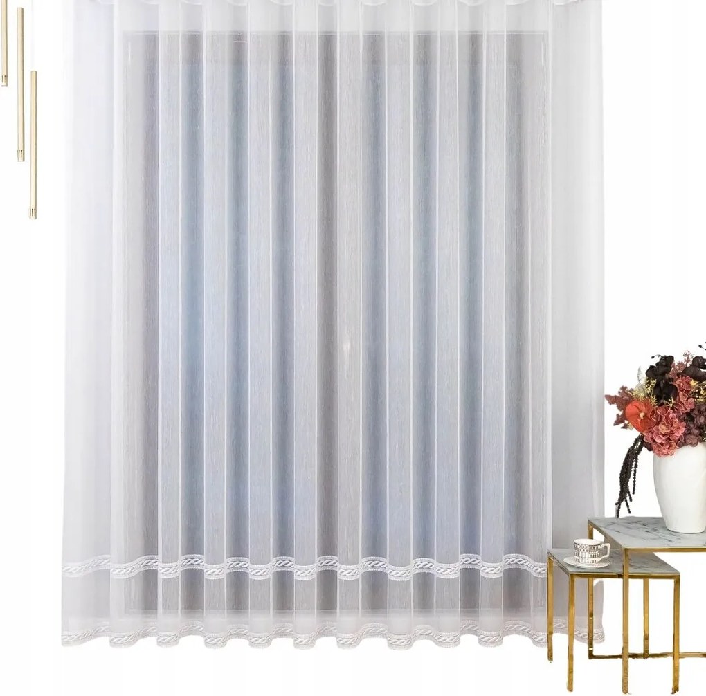 Finom batiszt függöny dekoratív aljjal – szalaggal 350X240