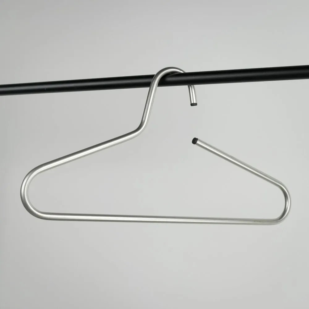 Fém vállfa szett 5 db-os Victorie – Spinder Design