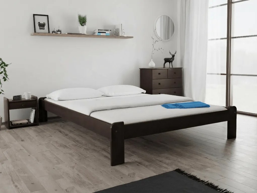 ADA ágy 160x200 cm, diófa Ágyrács: Léces ágyrács, Matrac: Coco Maxi 20 cm matrac