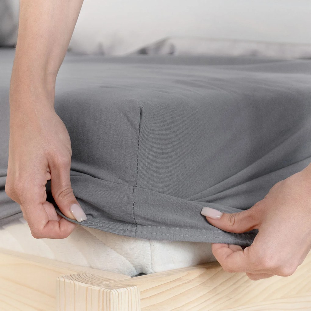 Goldea jersey gumis lepedő - sötétszürke 180 x 200 cm