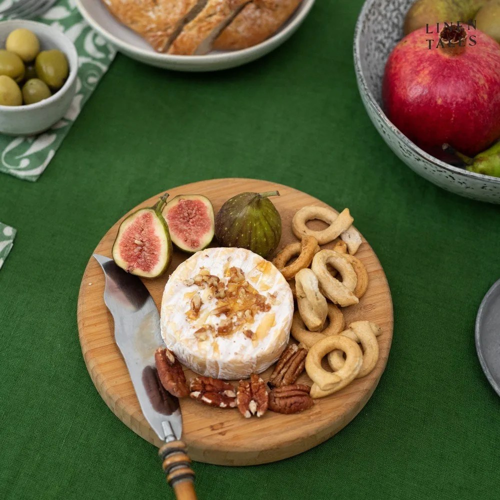 Len asztalterítő 140x140 cm True Green – Linen Tales