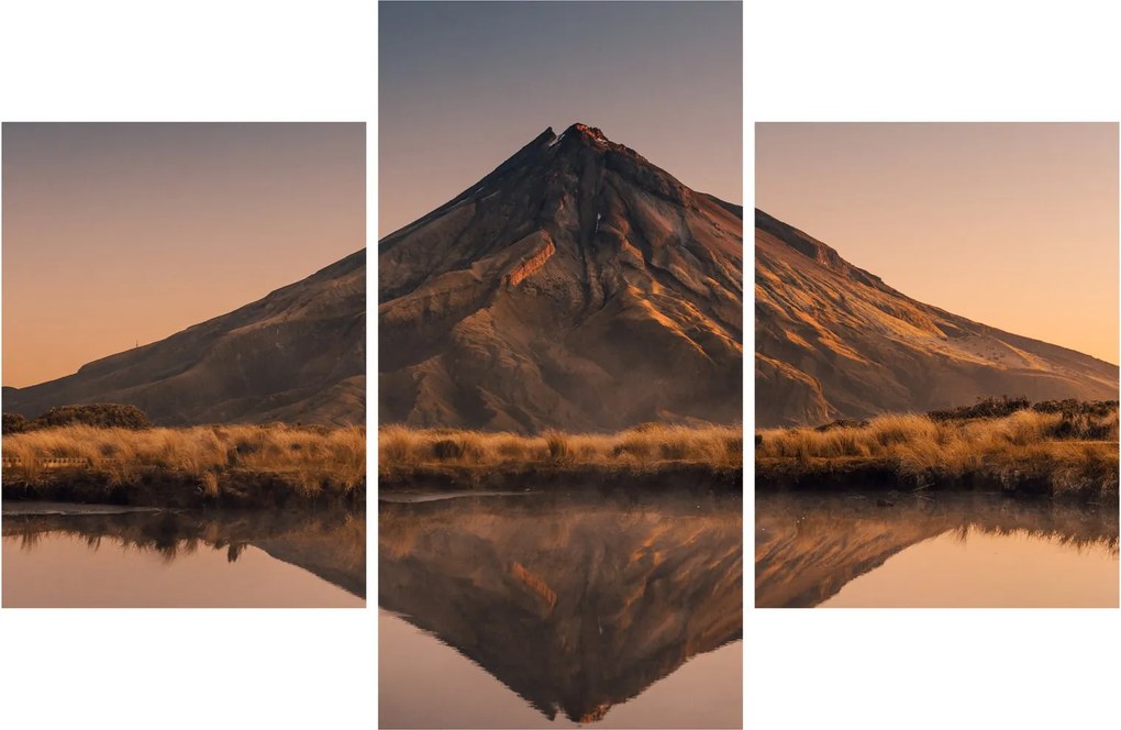 A Mount Taranaki visszaverődése, Új-Zéland (90x60 cm)