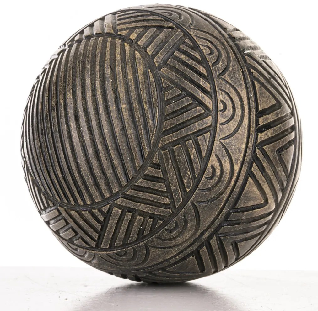 Avila design rejtélyes faragott gömb asztali dekorációs szobor barna műanyag 10x10x10cm